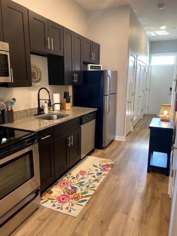 Refreshing 2 Bedroom, 3 Bed Nashville Condo W Free Parking Near Restaurants Εξωτερικό φωτογραφία