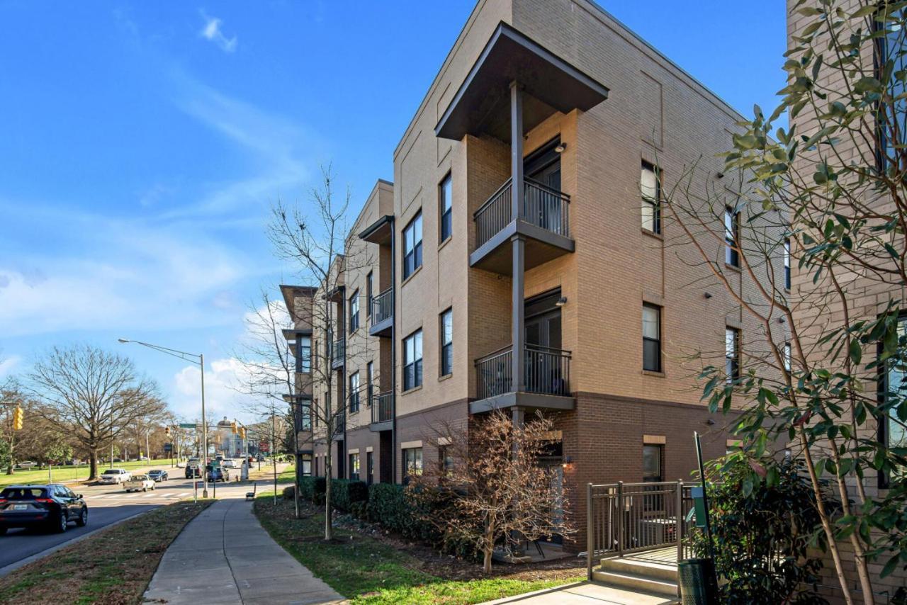 Refreshing 2 Bedroom, 3 Bed Nashville Condo W Free Parking Near Restaurants Εξωτερικό φωτογραφία